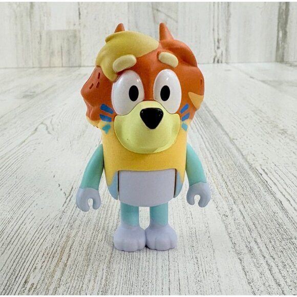 Bluey Figure Uncle Rad Heeler Beach Sunscreen Face Paint Radley Family Blue NEW - Picture 1 of 7